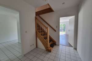 Modernisiertes 5-Zimmer-Reihenmittelhaus mit Garten und ausgebautem Dachgeschoss – provisionsfrei – Am Bach 1g, 14974 Ludwigsfelde – Vorschaubild 4