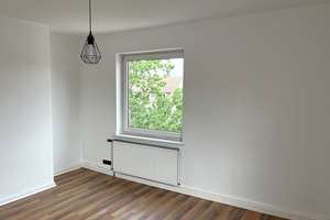 Sonnige 3-Zimmer-Wohnung mit Balkon in begehrter Südstadtlage – Lutherstrasse 43, 30171 Südstadt, Hannover – Vorschaubild 4
