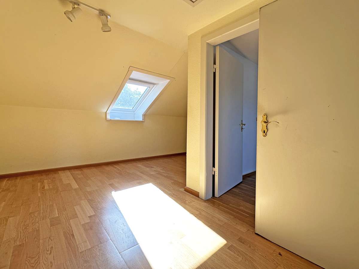 Immobilie in Ammersbek - Einfamilienhaus mit Charakter und Potenzial - Bild 1