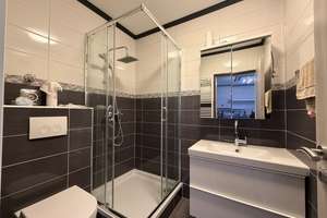 Wohnkomfort auf drei Ebenen – Exklusives Reihenmittelhaus mit Kamin, Balkone und Garage – Am Spörkel 29a, 44227 Menglinghausen, Dortmund – Vorschaubild 9