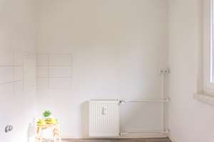 1-Raum-Wohnung mit Weitblick – Leipziger Str. 173, 9114 Borna-Heinersdorf, Chemnitz – Vorschaubild 2