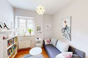 Wohnen im Denkmal: Stilvolle 4-Zimmer-Wohnung mit durchdachtem Grundriss! – Die vollständige Adresse der Immobilie erhältst du vom Anbieter., 97074 Frauenland, Würzburg – Vorschaubild 5