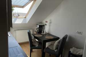 Dachappartment in ruhiger Feldrandlage von Wiesbaden-Erbenheim gesucht? Ideal für Singels ! – Sigismundstr. 16, 65205 Wiesbaden – Vorschaubild 6