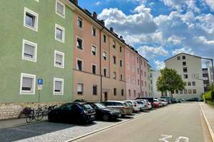 Erstbezug nach Kernsanierung - alles neu - Top 3-Zimmer-Wohnung in 1a Lage