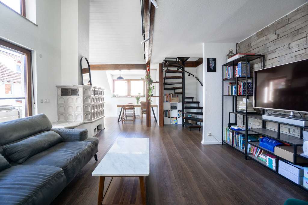 Immobilie in Hildrizhausen - Modern, lichtdurchflutet und familienfreundlich – 4,5 Zimmer-Wohnung mit Traumgrundriss - Bild 1