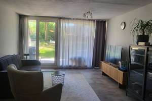 470€ - 44 m² - 1.0 Zi.
 mit Einbauküche 
Terrasse mit kleinen Garten. 
Design Boden. – Die vollständige Adresse der Immobilie erhältst du vom Anbieter., 44357 Oestrich, Dortmund – Vorschaubild 3