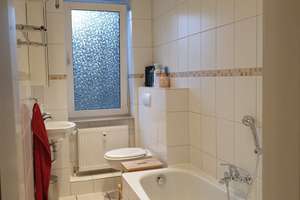 Gut geschnittene und top gepflegte  Wohnung mit  Balkon, 2 Bädern und Einzelgarage – Liegnitzer Strasse 10, 42277 Oberbarmen, Wuppertal – Vorschaubild 16