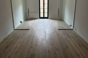 Großzügige 3 Zimmer Wohnung im Industriedenkmal mit EBK und Parkett – Theo-Neubauer-Straße 37, 99085 Krämpfervorstadt, Erfurt – Vorschaubild 1