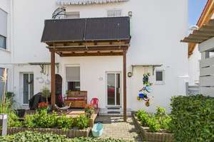 Charmantes Wohnen mit Terrasse, Balkon & Garage in ruhiger Lage von Mainz-Laubenheim – Die vollständige Adresse der Immobilie erhältst du vom Anbieter., 55130 Laubenheim, Mainz – Vorschaubild 1