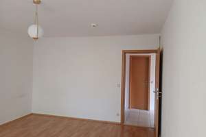 Balkon & Gasheizung: 2,5-Zimmer-Wohnung im 3. OG in Essen-Hubertstraße – Hubertstraße 256, 45307 Kray, Essen – Vorschaubild 6