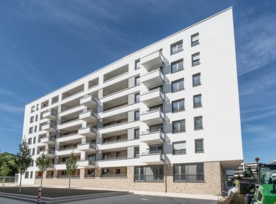Großzügiges Wohnerlebnis mit sonnigem Balkon und moderner Markenküche – Ihr neues Zuhause wartet!
