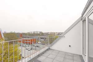 TOP Luxus Single DG Wohnung - Einbauküche  - 2 Terrassen - Tageslichtbad - Fußbodenheizung – Die vollständige Adresse der Immobilie erhältst du vom Anbieter., 12059 Neukölln (Ortsteil), Berlin – Vorschaubild 4