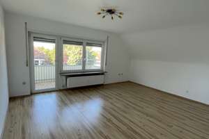 2-Zimmer Wohnung mit Balkon  und  EBK in Mannheim-Seckenheim