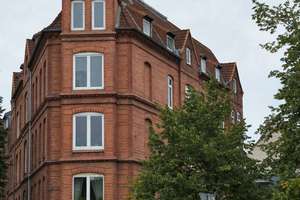Erstbezug nach Sanierung: Helle 3-Zimmer-Wohnung (Wilhelmsplatz / Schreventeich)