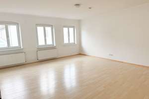 Charmante 2-Zimmer-Wohnung in zentraler Lage von Ingolstadt – Dollstraße 12, 85049 Mitte, Ingolstadt – Vorschaubild 3