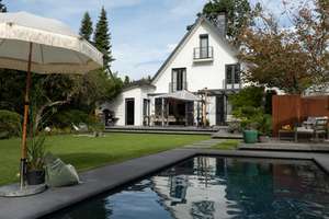 Wohnen wie im Urlaub: Ihr Traumhaus mit Pool, Gartenparadies und privater Wellnessoase – Die vollständige Adresse der Immobilie erhältst du vom Anbieter., 47800 Bockum, Krefeld – Vorschaubild 7