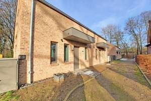 Willkommen in Bergstedt!
Neubau-Doppelhaushälfte als Erstbezug
in familienfreundlicher Lage – Hohenbergstedt 21 B, 22395 Bergstedt, Hamburg – Vorschaubild 11