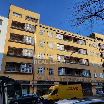 Charmante Büroflächen - sofort bezugsfrei - unmittelbare Nähe zum U-Bahnhof