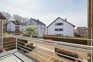 Sanierungsbedürftige 4 Zimmer-Wohnung mit drei Balkonen und viel Raum zur individuellen Gestaltung – Die vollständige Adresse der Immobilie erhältst du vom Anbieter., 76229 Grötzingen, Karlsruhe – Vorschaubild 5
