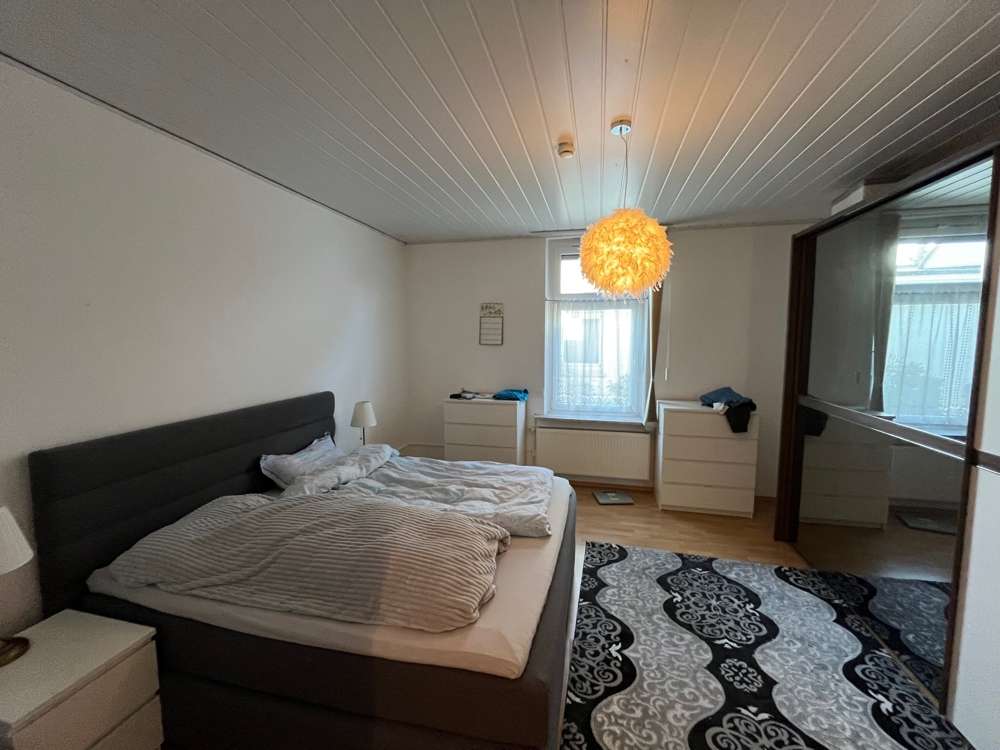 Immobilie in Varel - Gebäudeensemble - ein MIX, der was zu bieten hat. Historische Anlage + selber ebenerdig Wohnen mit T - Bild 1