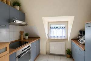7534 - Gemütliche Dachgeschosswohnung mit EBK und Garten-/Hofmitbenutzung in ruhiger Lage! – Die vollständige Adresse der Immobilie erhältst du vom Anbieter., 76185 Mühlburg, Karlsruhe – Vorschaubild 5
