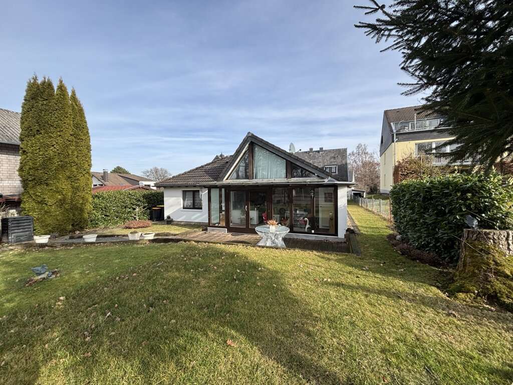 Immobilie in Roetgen - Einfamilienhaus mit 3 vermieteten Wohnungen - Bild 3