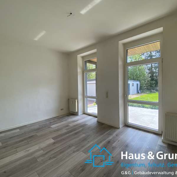 *** charmante 3-Zimmer-Wohnung in ehemaliger Villa - zwei Terrassen - Garten - in Eschweiler ***