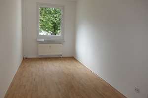 Klick hier:   gemütliche 4-Zimmer-Wohnung – Yorckstraße 34b, 9130 Yorckgebiet, Chemnitz – Vorschaubild 10