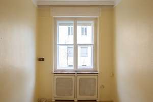 HOMESK - Sofort bezugsfreie 3-Zimmer-Altbauwohnung im Hochparterre in Westend – Reichsstraße 20, 14052 Westend, Berlin – Vorschaubild 9