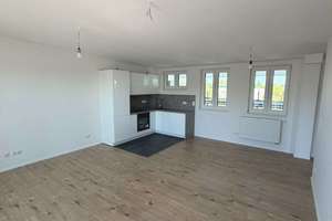 +++Schöne 2-Zimmer Dachgeschosswohnung in Haselhorst Spandau+++ – Gartenfelder Str. 129, 13599 Haselhorst, Berlin – Vorschaubild 1