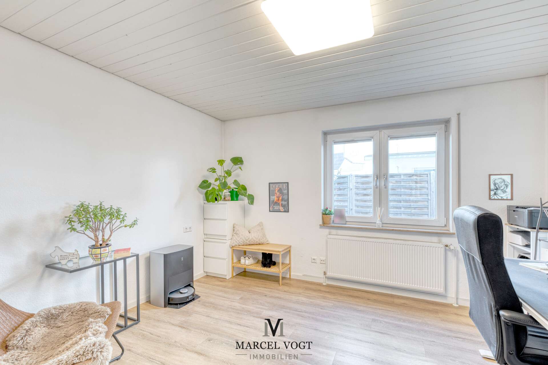 Immobilie in Wolfschlugen - Lichtdurchflutete Erdgeschosswohnung mit Garten & Terrasse – Wohnen auf zwei Ebenen - Bild 1