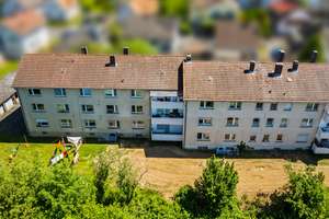 **Zwei Mehrfamilienwohnhäuer mit 18 Wohnungen in ruhiger Wohnlage** – Die vollständige Adresse der Immobilie erhältst du vom Anbieter., 63589 Linsengericht – Vorschaubild 1