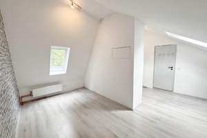 Großzügiges Zweifamilienhaus mit großem Grundstück, Garten und Garage an Knoops Park – 28717 Sankt Magnus, Bremen – Vorschaubild 46
