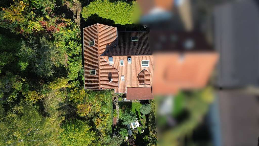 Immobilie in Haigerloch - Seltene Gelegenheit: Denkmalgeschütztes Liebhaberhaus mit Traumgarten im Herzen der Stadt - Bild 1