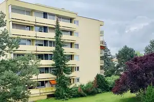 Provisionsfrei & freiwerdend: Exklusive 1,5-Zi-Wohnung mit großer Loggia in BESTLAGE – Schlüterstr. 6, 90480 Nürnberg – Vorschaubild 2