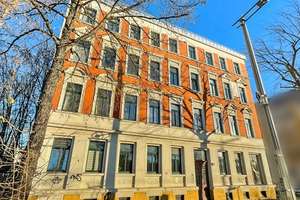 Property thumbnail 2