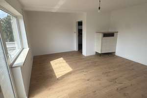 3-Zimmer-Wohnung mit Terrasse, Einbauküche & ruhiger Lage in Nürnberg-Eibach / direkt vom Eigentümer – Fritz-Weidner-Straße 31, 90451 Eibach, Nürnberg – Vorschaubild 2