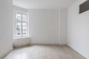 Attraktive Kaufgelegenheit, helle 2-Zimmer-Altbauwohnung  2. OG, 72 m², keine Käuferprovision – Alfred-Jung-Straße 4, 10367 Lichtenberg (Ortsteil), Berlin – Vorschaubild 3