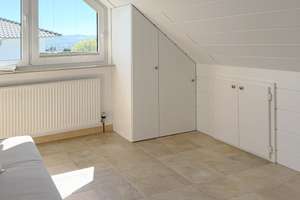 Kassel- Brasselsberg: Wohnung mit großer Loggia, eigener Garage und einem überwältigenden Fernblick – Die vollständige Adresse der Immobilie erhältst du vom Anbieter., 34132 Brasselsberg, Kassel – Vorschaubild 7