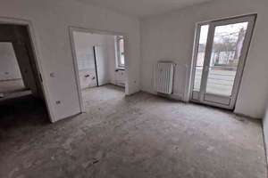 Modernisierung in 2022!! 2,5-Zimmer-Wohnung mit Balkon in Stadtlage