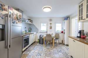 Einfamilienhaus in Stuttgart-Ost: Gewölbekeller, überdachte Terrasse und 2 Bäder – Die vollständige Adresse der Immobilie erhältst du vom Anbieter., 70186 Gablenberg, Stuttgart – Vorschaubild 3