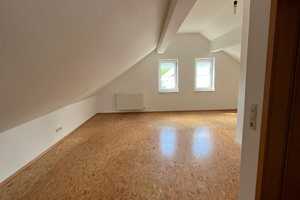 RESERVIERT! Viel Platz für die Familie in sonniger Lage! – Reutlingen (Kreis) – Vorschaubild 25