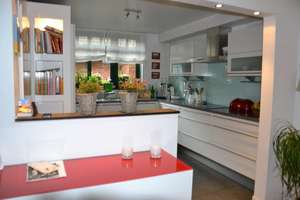 Modernes Haus mit 5 Zimmern in toller Lage in Meerbusch a. Ende einer Sackgasse – Danziger Straße 44, 40670 Meerbusch – Vorschaubild 13