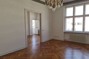 Auto Stellplatz anmietbar | Echter ALTBAU | City West | LIFT | Balkon | Eichen-Parkett – Die vollständige Adresse der Immobilie erhältst du vom Anbieter., 10707 Wilmersdorf, Berlin – Vorschaubild 4
