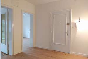 Gemütliche 3-Zimmer-Wohnung mit Balkon in Marienthal, 1. OG, Vollbad + Garage! – Rauchstr. 71, 22043 Marienthal, Hamburg – Vorschaubild 2