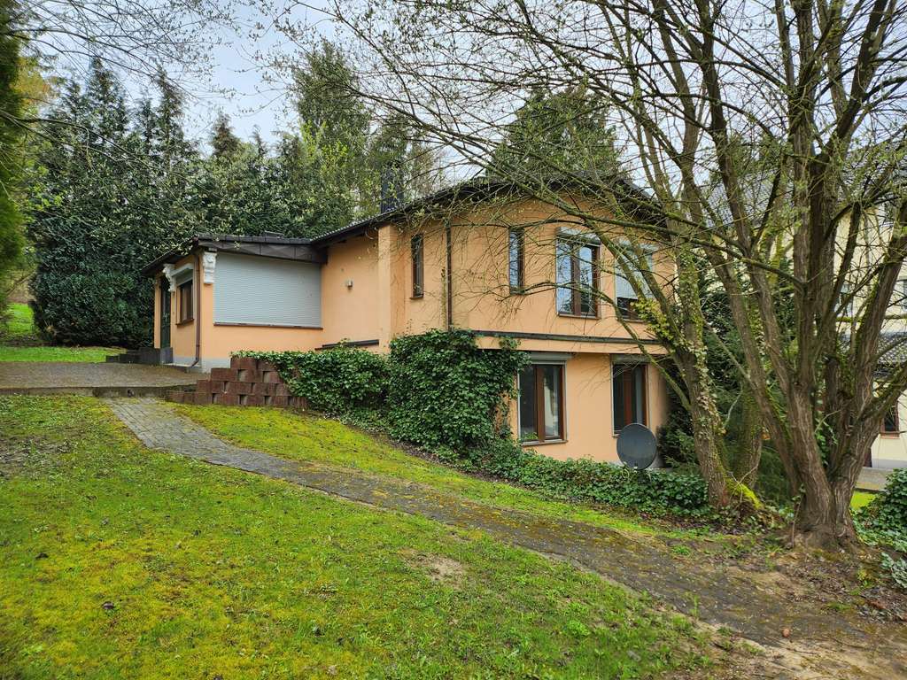 Immobilie in Neunkirchen-Seelscheid - Stilvolles Einfamilienhaus inklusive Einzelgarage - Bild 4