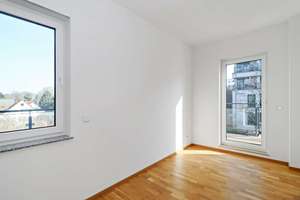 Exklusives Wohnerlebnis im Penthouse: Aufzug, Südterrasse & Tiefgarage – Die vollständige Adresse der Immobilie erhältst du vom Anbieter., 13156 Niederschönhausen, Berlin – Vorschaubild 8