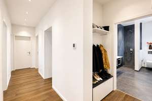 Exklusive 3-Zimmer Wohnung, 104 m², kernsaniert! Incl. Einbauküche! *Einziehen & Wohlfühlen* – Die vollständige Adresse der Immobilie erhältst du vom Anbieter., 68159 Innenstadt/Jungbusch, Mannheim – Vorschaubild 2