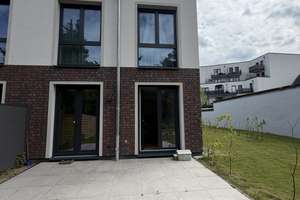 Neubau: Traumhafte 2-Zimmer Wohnung mit zwei Sonnenterrassen und EBK – Seehofallee 9 c, 22177 Bramfeld, Hamburg – Vorschaubild 2