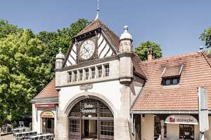 PREMUIM TOWNHOUSE AM HAGENPLATZ + PURISTISCHES MIT KLARER LINIENFÜHRUNG + POOLNUTZUNG + GARAGE – Die vollständige Adresse der Immobilie erhältst du vom Anbieter., 14193 Grunewald, Berlin – Vorschaubild 15